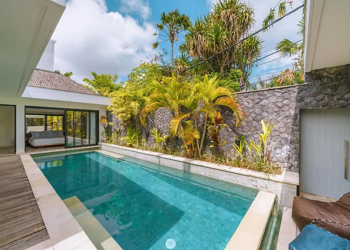 Villa Yasmee : Cozy And Modern 2 Bedroom W/ Pool In Seminyak !